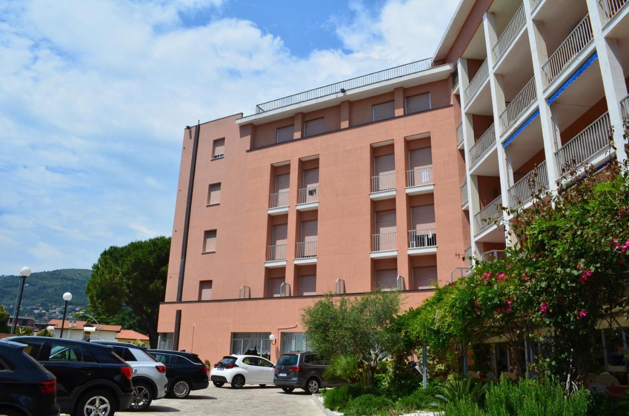 Hotel I Due Gabbiani Citr 9006 Andora Ngoại thất bức ảnh