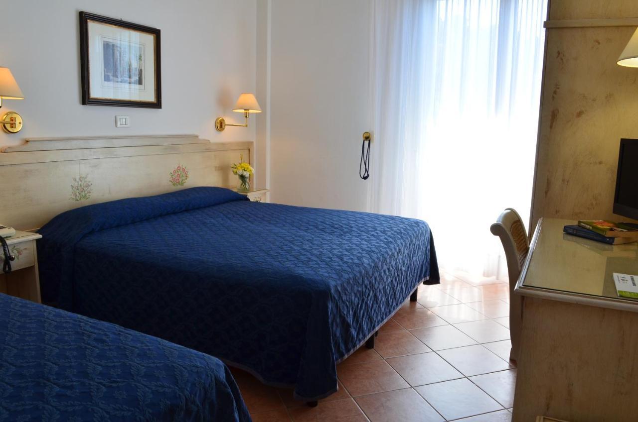 Hotel I Due Gabbiani Citr 9006 Andora Ngoại thất bức ảnh